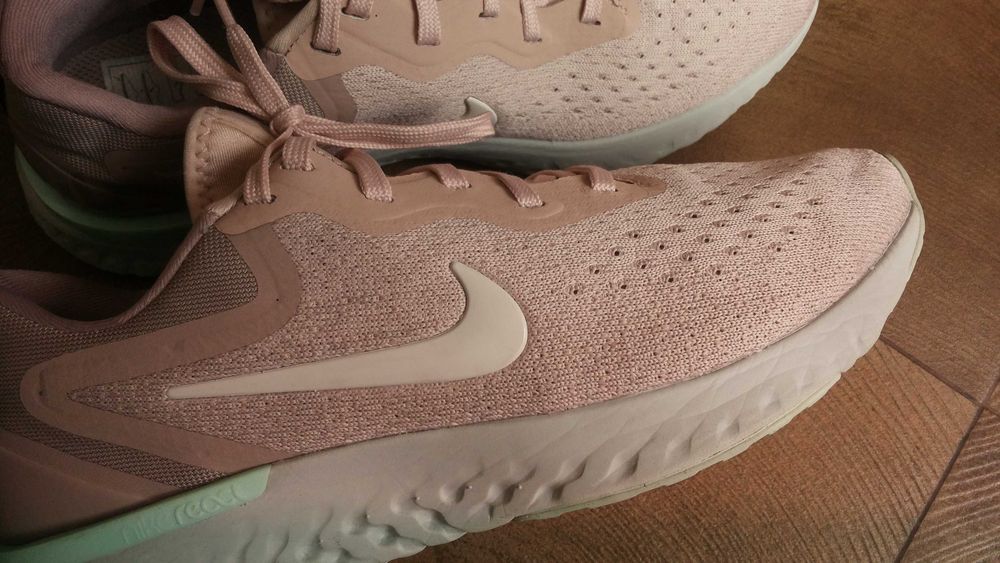 NIKE Odyssey React Particle Pink Размер EUR 39 / UK 5,5 дамски маратонки 145-13-S
