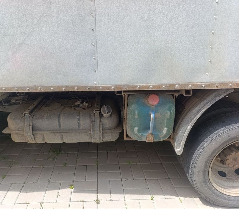 Продам газель термобудка