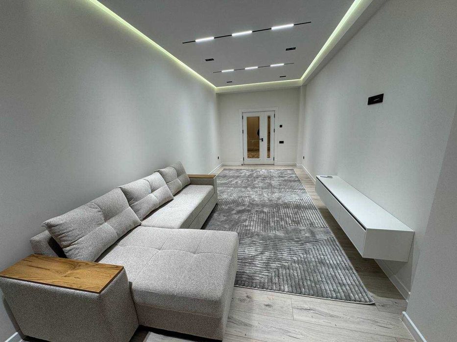 СРОЧНО СДАМ! 3х комн. Новостройка 131(м2), ул Бобур БКС