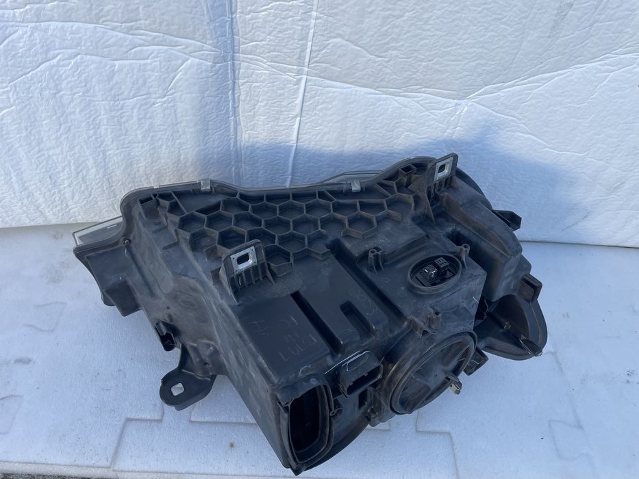 Far stanga Bmw X3 X4 F25 F26 Lci facelift Bi-Xenon