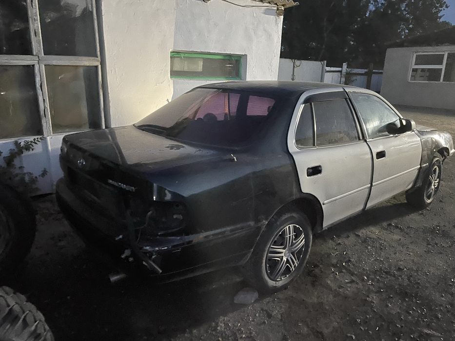Продам камри 10 на запчасти