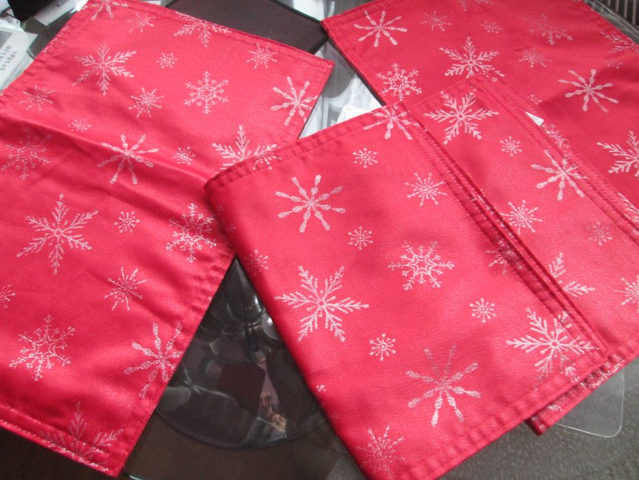 set 4 naproane rosii elegante