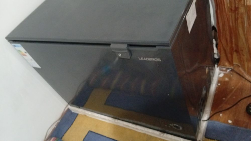 Морозилник  сатылады.