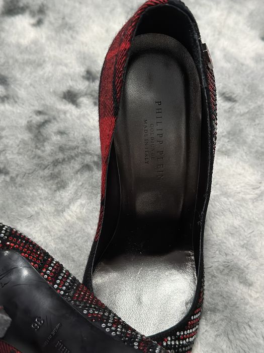 Оригинални дамски официални обувки на висок ток