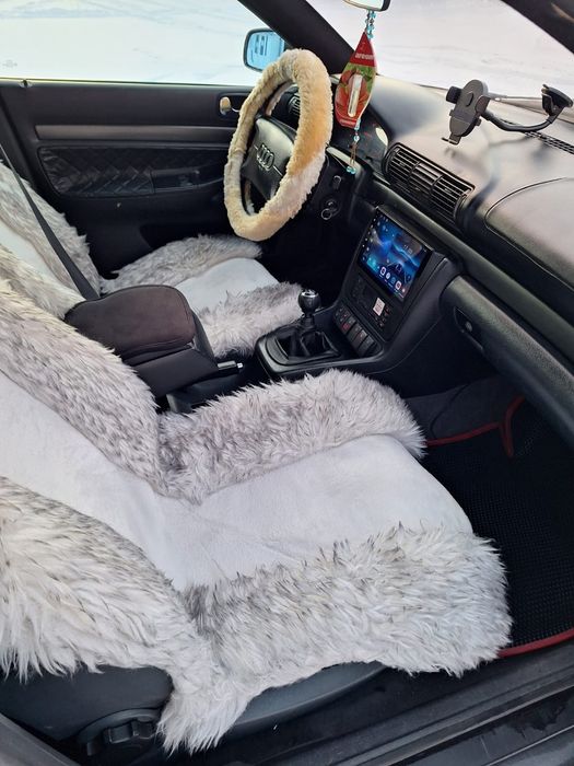 Продаю ауди а4 б5