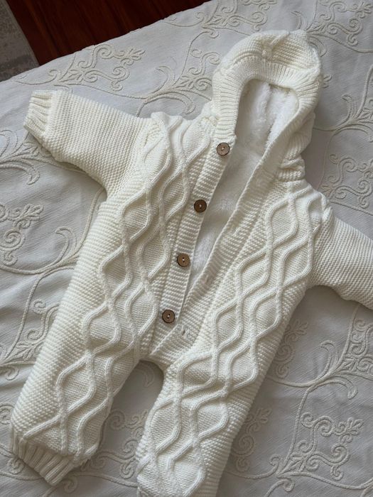 Продам комплект для малыша 0-6 месяцев