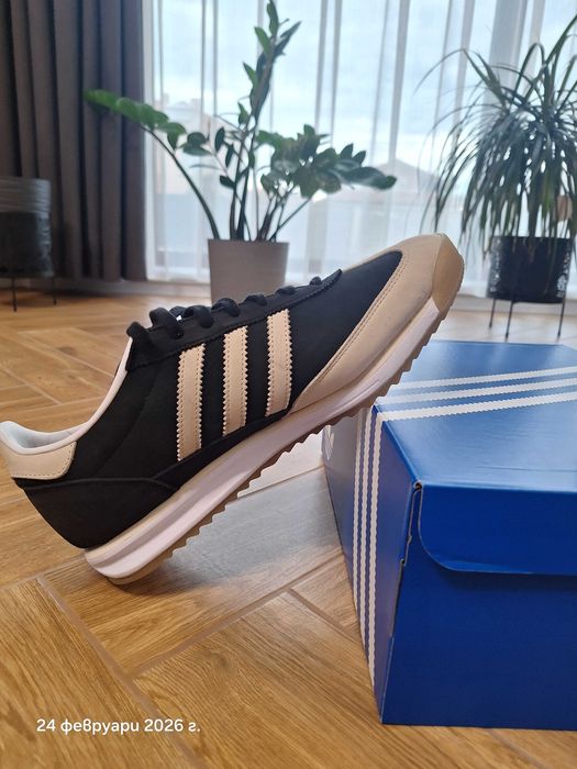 Кожени маратонки adidas sl  72