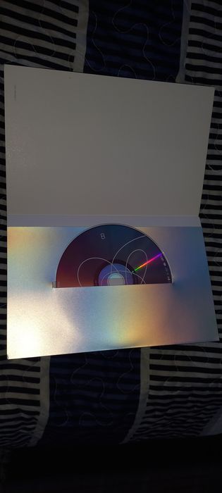 Vand album BTS Love yourself: Answer