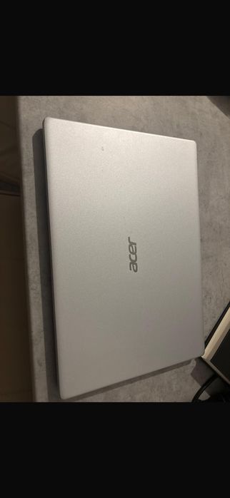 Laptop acer aspire 3