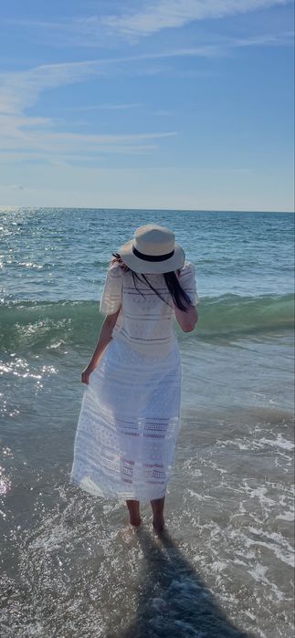 Белая кружевная юбка