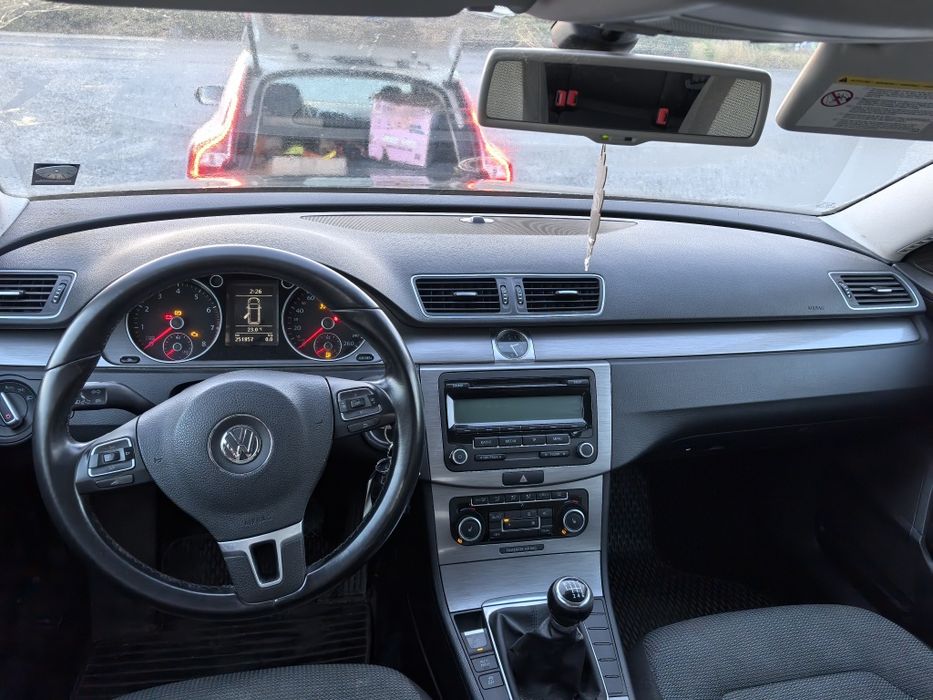 Пасат Б7 на части