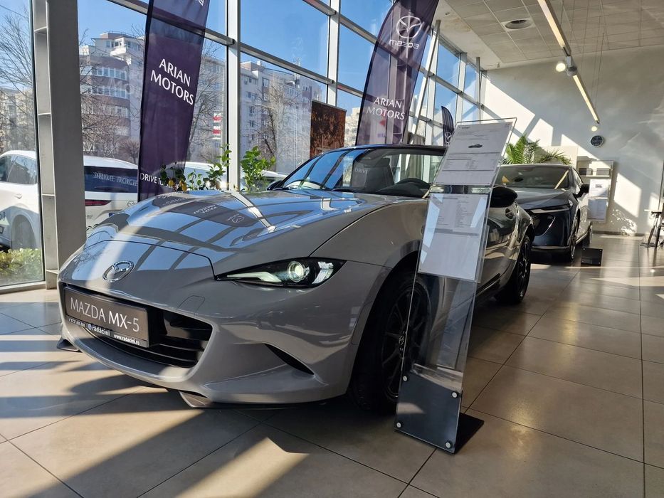 Mazda MX-5 Mazda MX-5 1.5L SKYACTIV G 132hp 6MT Homura