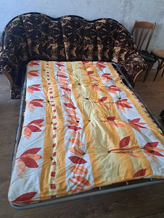 Холна гарнитура - гр. Бургас. Мебелите са запазени. Взимане от адрес.