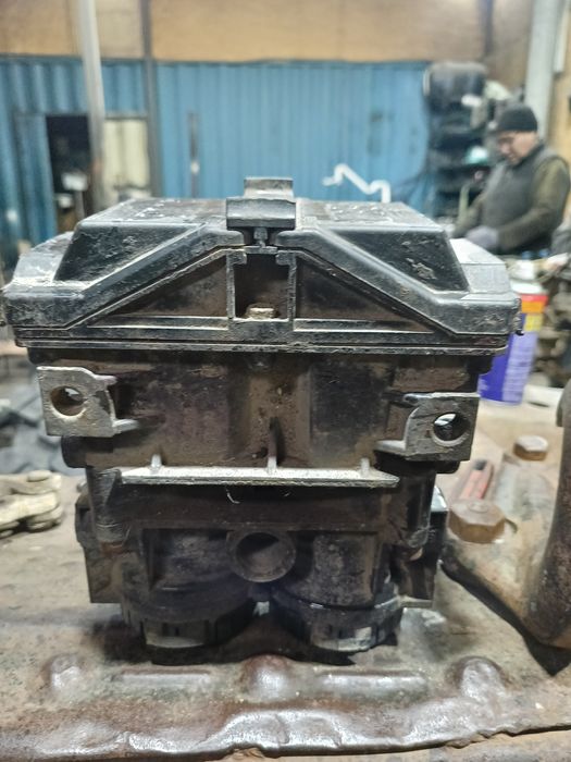 Продам. модулятор EBS.MAN TGA 2-х канальный