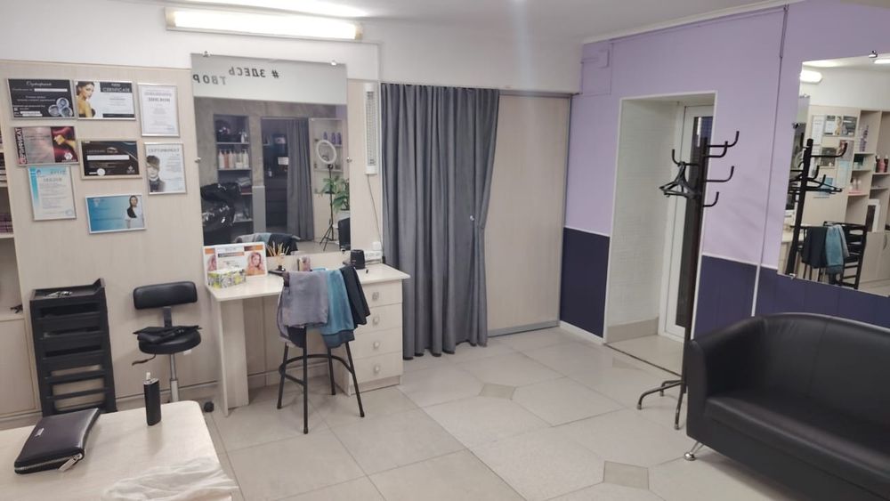 Сдаётся кабинет в студии