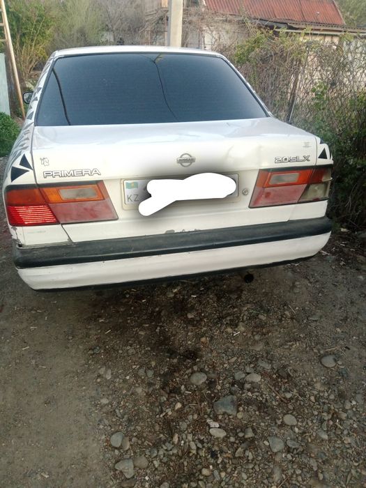 Продам машину нисан