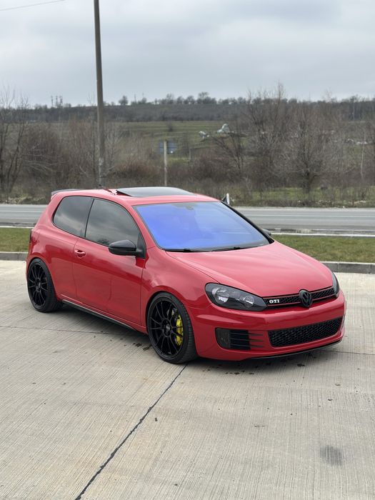 Vând  Golf 6 GTI