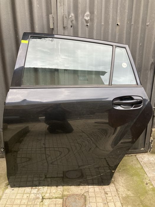 Задна лява врата за Тойота Версо/Toyota Verso 09-14г