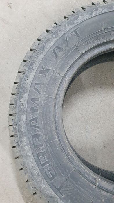 Продам одну шину 225 75 r16