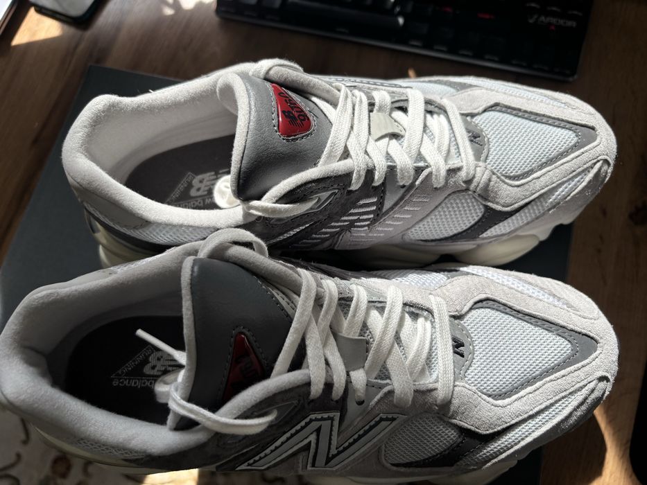 New Balance 9060 Gray