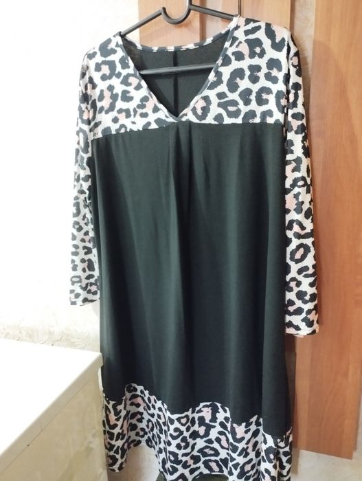 Продам новое платье