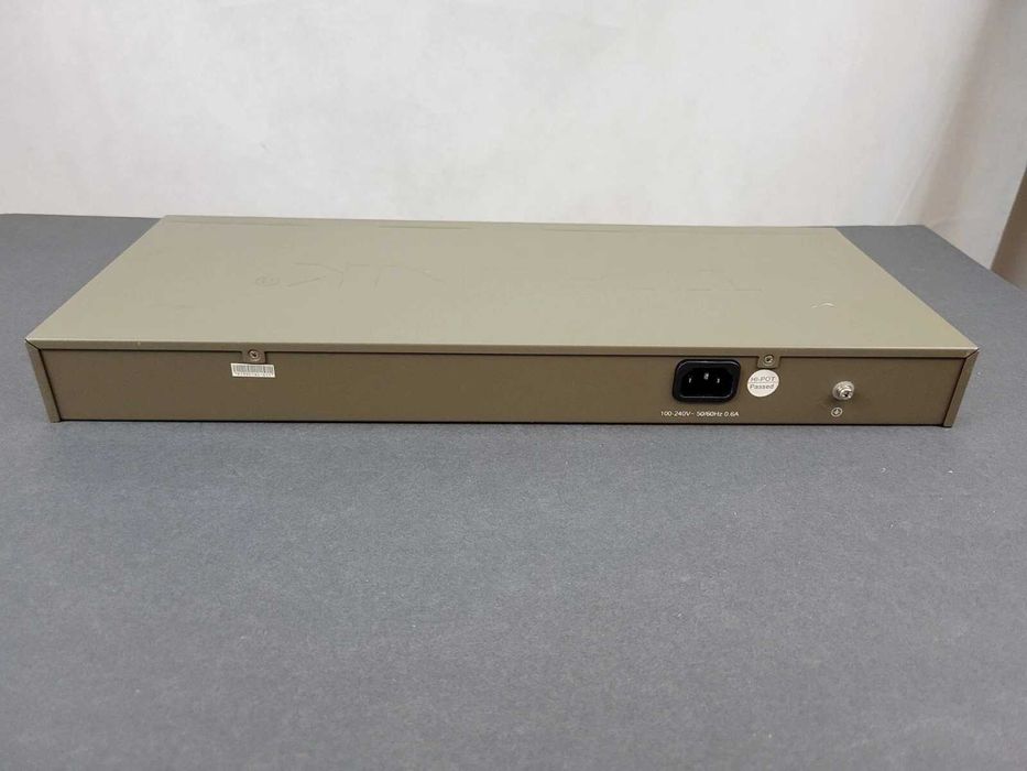 TP-Link TL-SG1016 – Switch Gigabit 16 porturi – Rack / Server / Birou