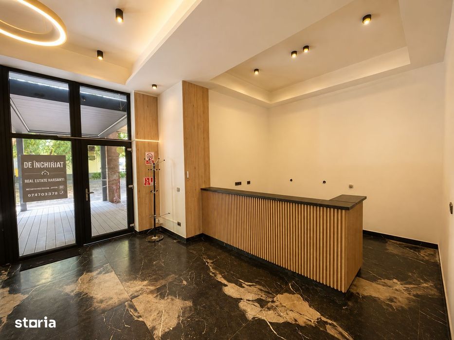 Spatiu comercial de inchiriat – Str. Ravensburg, Satu Mare Cu Vitrina