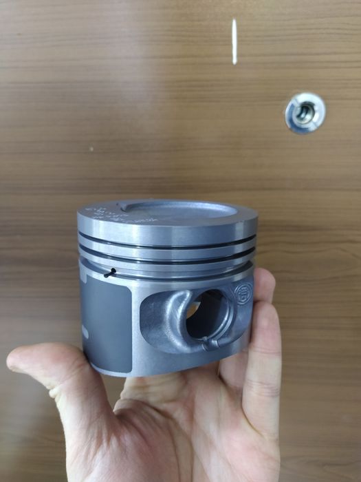 Продам блок двигателя с запчастями