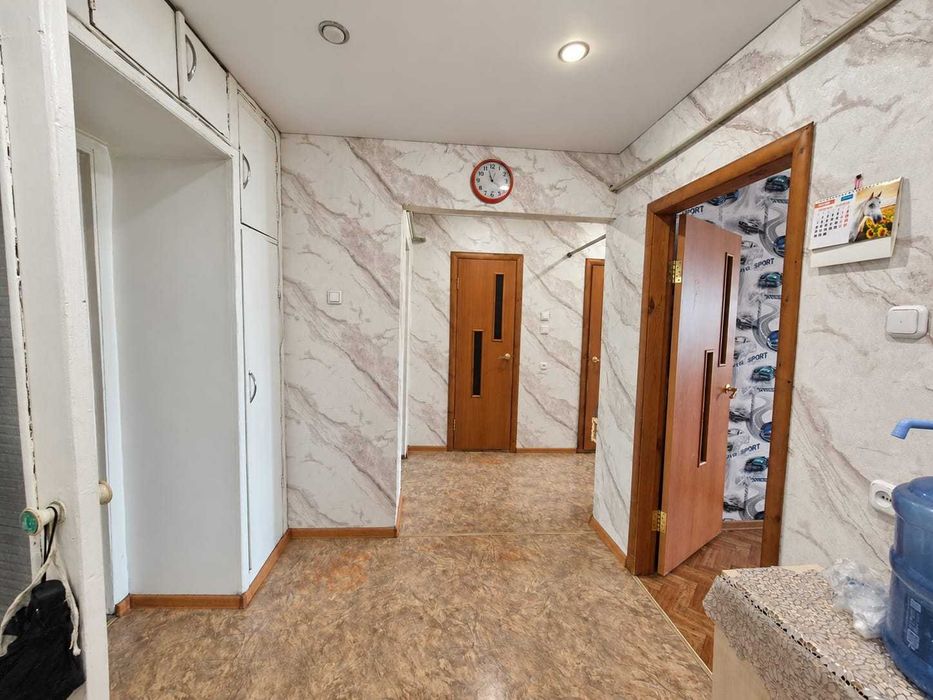 Продам 3 комн квартиру улучш/ планировки
