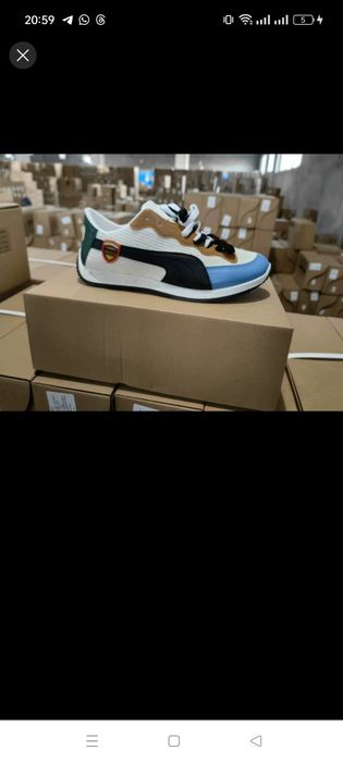 Кроссовки демисезонные