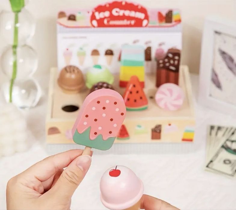 Дървен магазин за сладолед