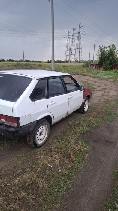 продам 2109 1.5 карб на ходу