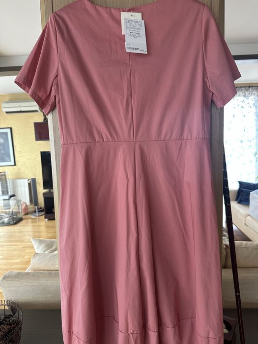 Рокля пепел от рози