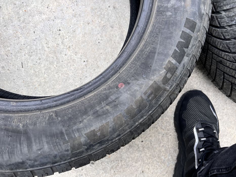 2бр.зимни гуми за джип 225/65/17