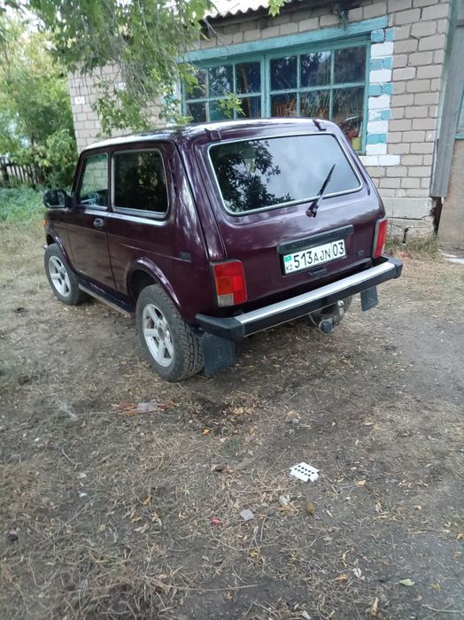 Продам ниву 2000 года