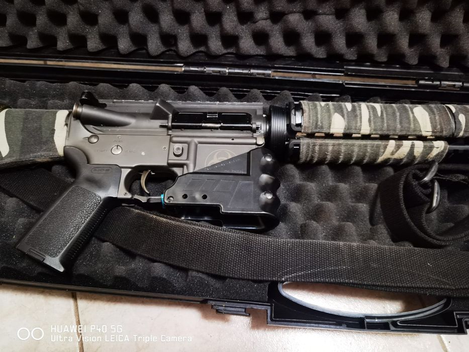 Replică airsoft M16A4 full custom