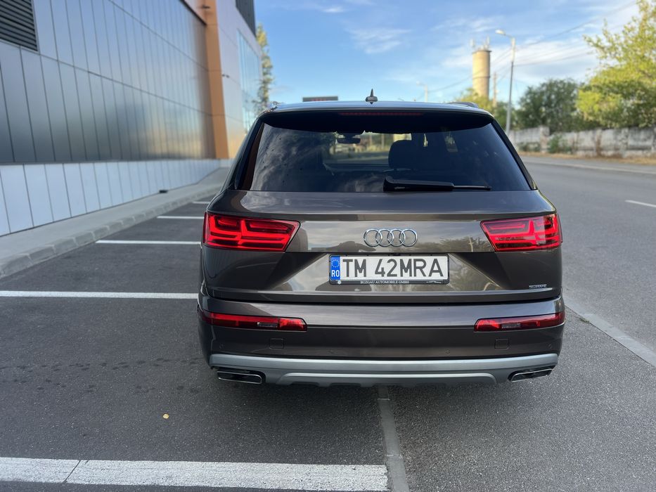 "Audi Q7-Quattro 3.0 TDI 7 Locuri (Webasto)