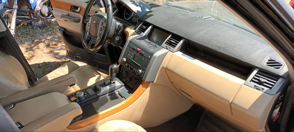 Range Rover sport 3.6 TDV 272K.C