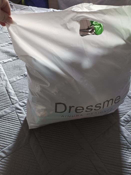 Продам пакет вещей на девочку от 3 до 4 лет