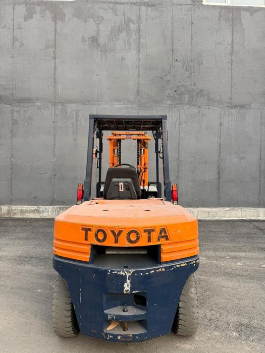 Вилочный Погрузчик Toyota 5FG45