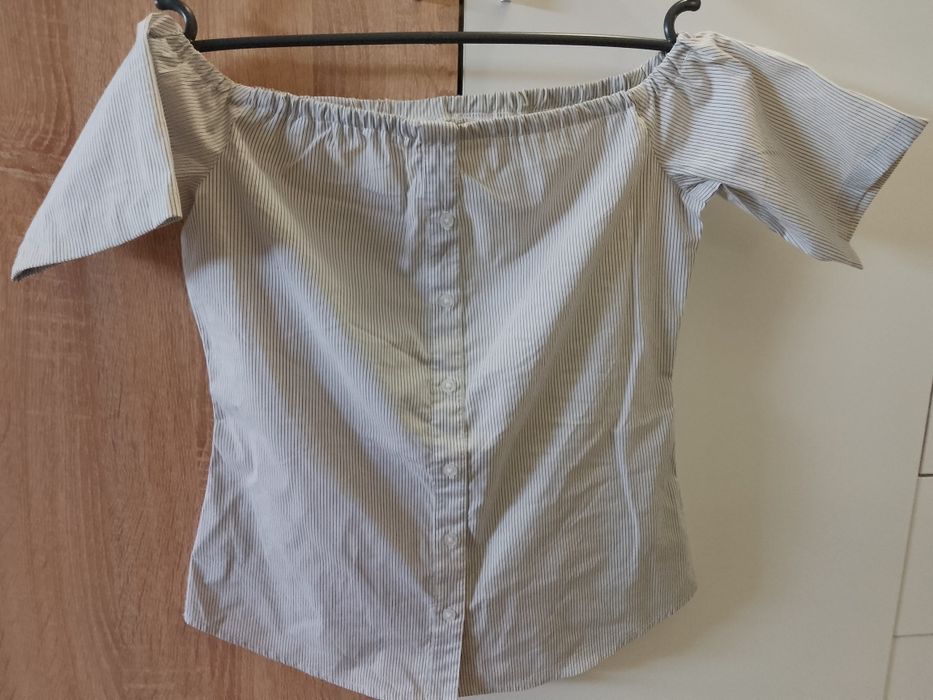 Стилни дамски ризи S