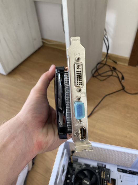 NVIDIA GeForce GTX 550 Ti