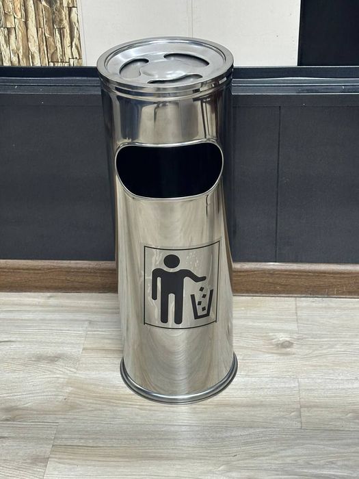 Урна с пепельницей