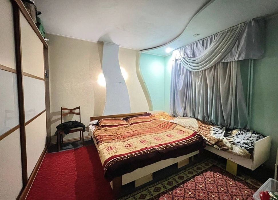 Юнусабад 18, 4/1/4 КиРпИч 77 Серия Неторец Балкон 6на2 Мебель Техника