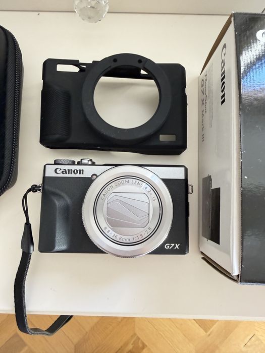 Canon G7 X Mark III