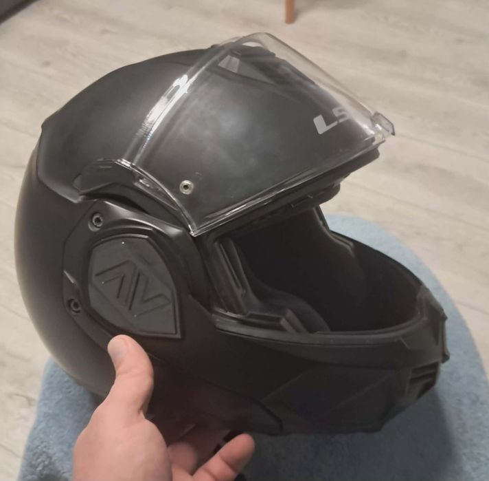 Каска LS2 Модуларна