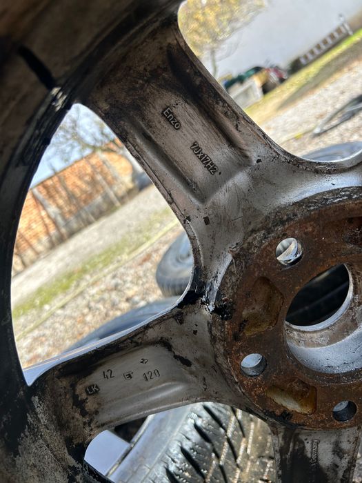 Джанти с гуми BMW 5x120 17’