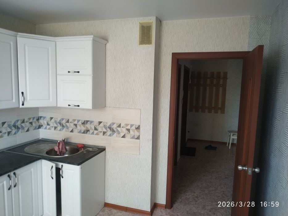 Продам 3ком квартиру Аэропорт 29