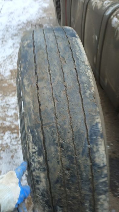 Продам шины грузовые