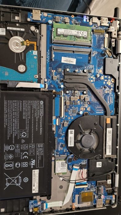 Compo nente HP Pavilion 15-ck050nz i5 8250u 8th Gen